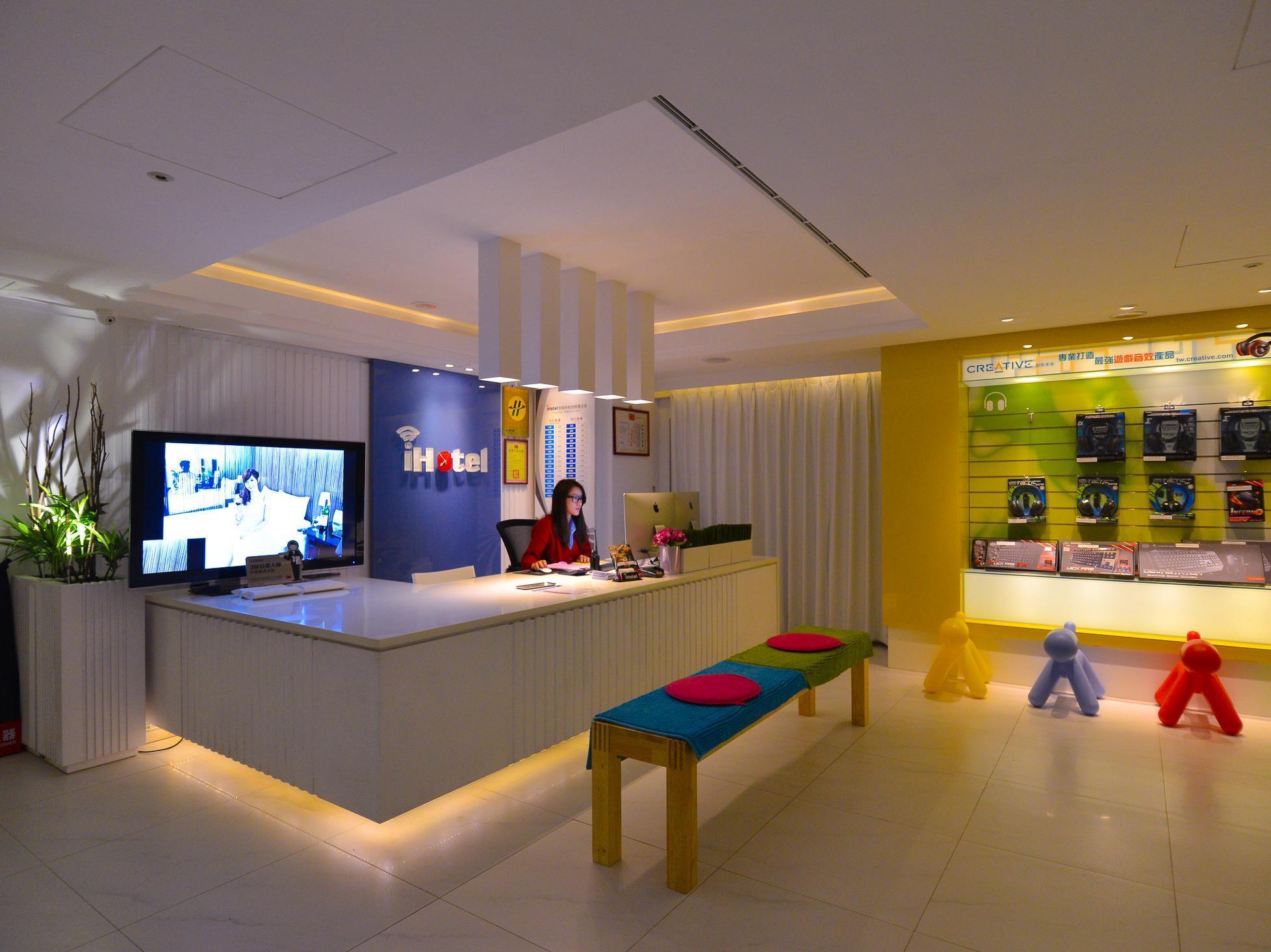 I Hotel - Taoyuan Bagian luar foto