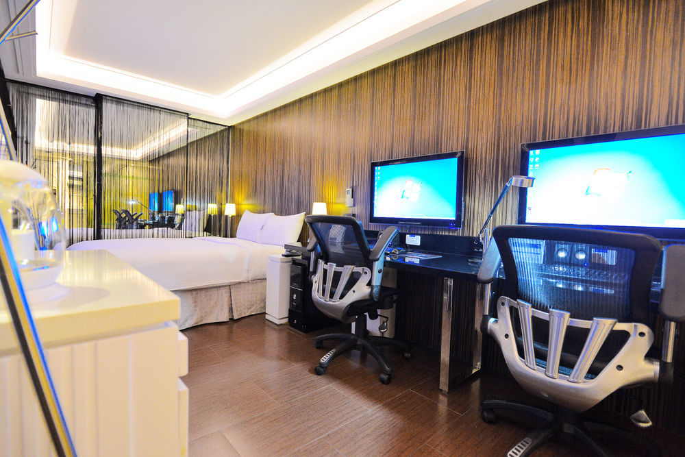 I Hotel - Taoyuan Bagian luar foto